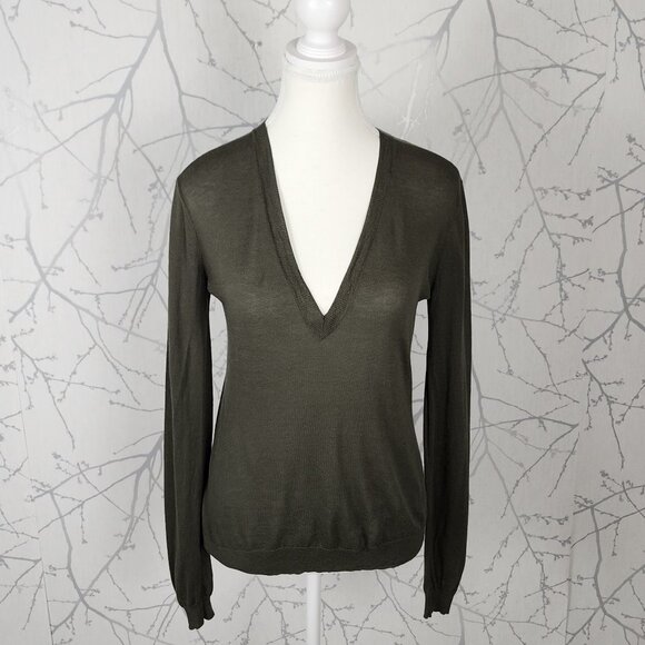 Theory Olive Green Silk Cashmere Blend Knit Yulia V-Neck Sweater - Picture 1 of 6